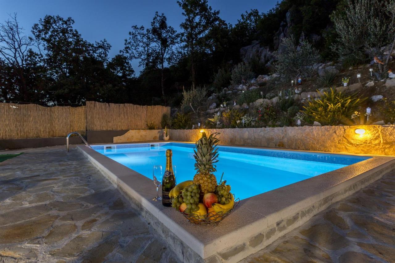 Holiday Home Dijamant Kučiće Zewnętrze zdjęcie