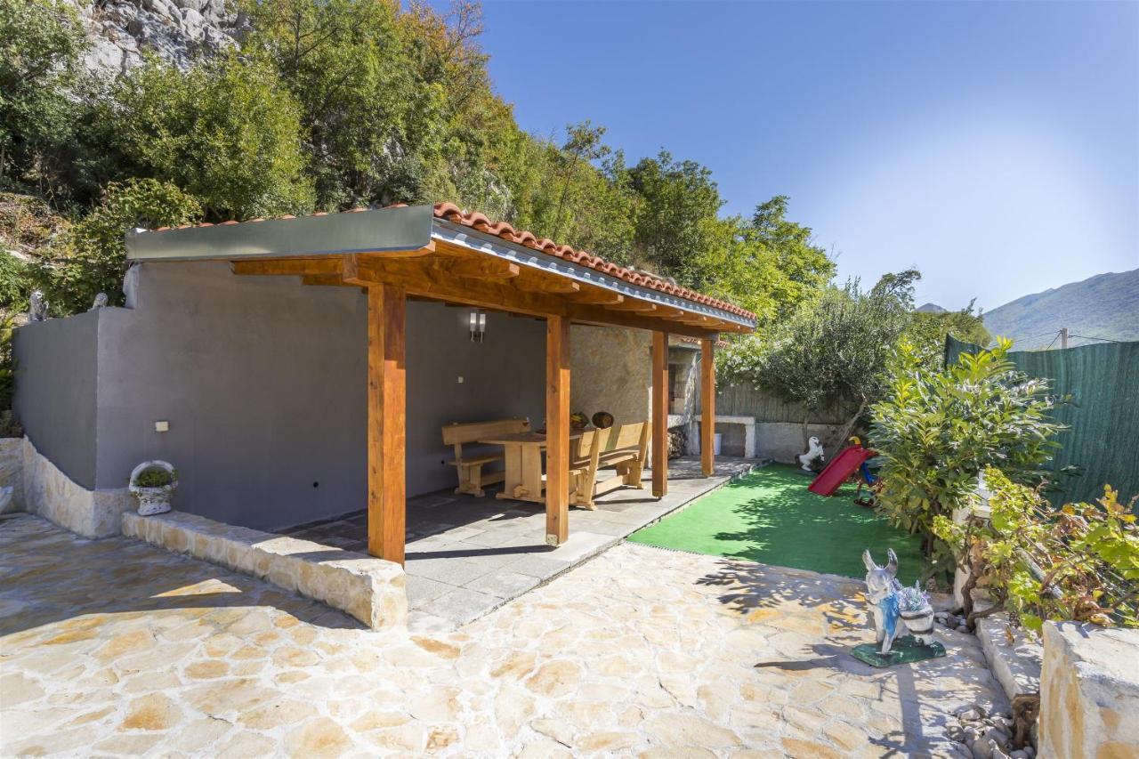 Holiday Home Dijamant Kučiće Zewnętrze zdjęcie
